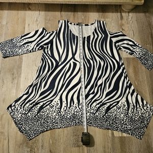 Plus Size Navy Zebra & Cheetah Printed Cold Shoulder Tunic